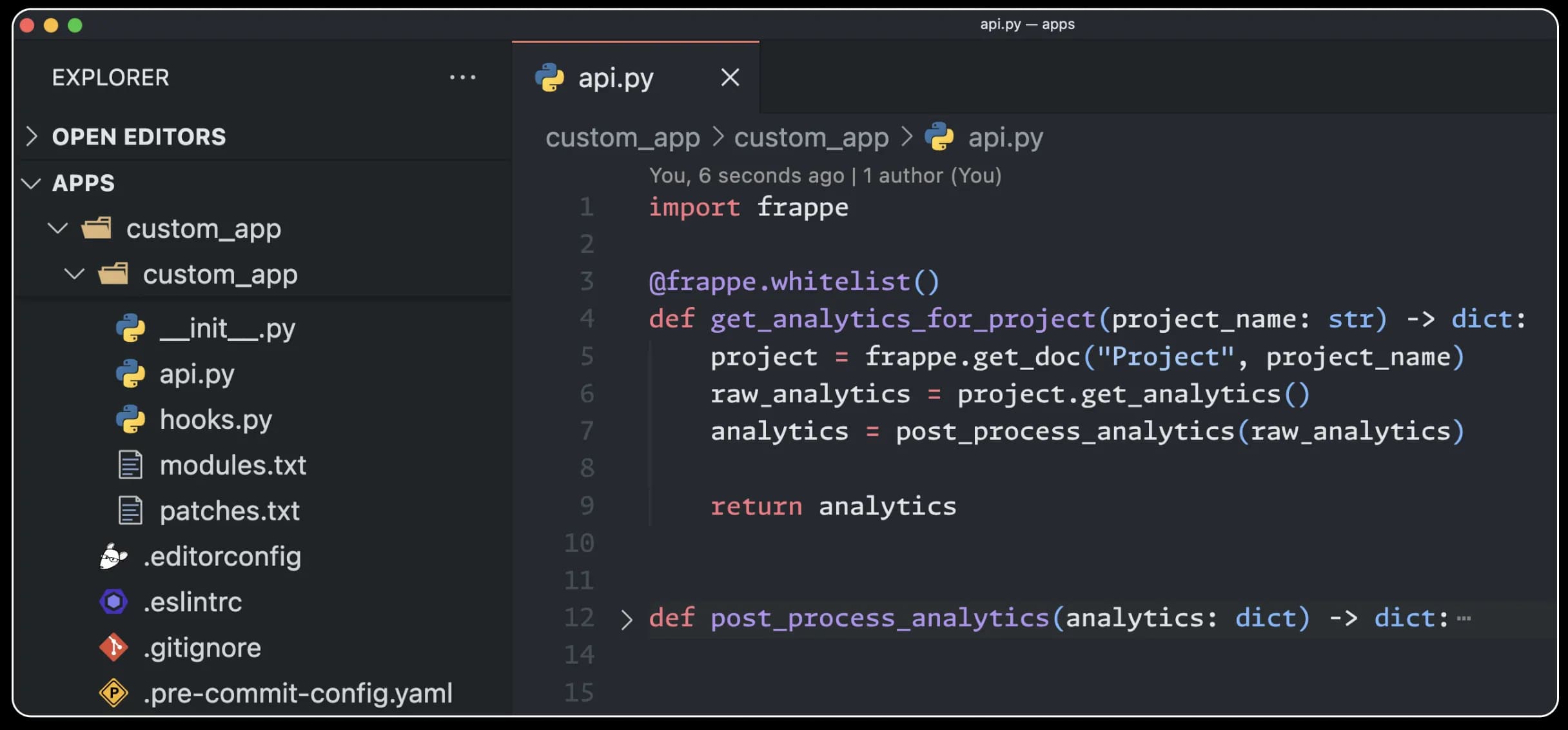 Tích hợp API của Frappe Framework: mọi trường dữ liệu đều có sẵn endpoint để kết nối với ứng dụng khác